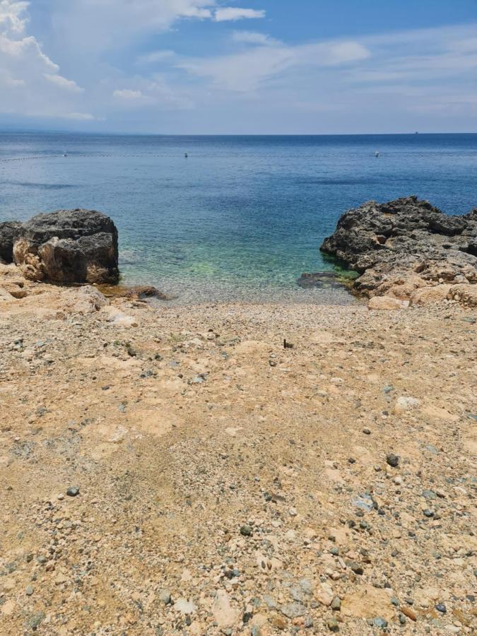 1Br Oceanfront At Arterra, Fast Wifi, Nflix, Kitchen Villa Мактан Екстериор снимка